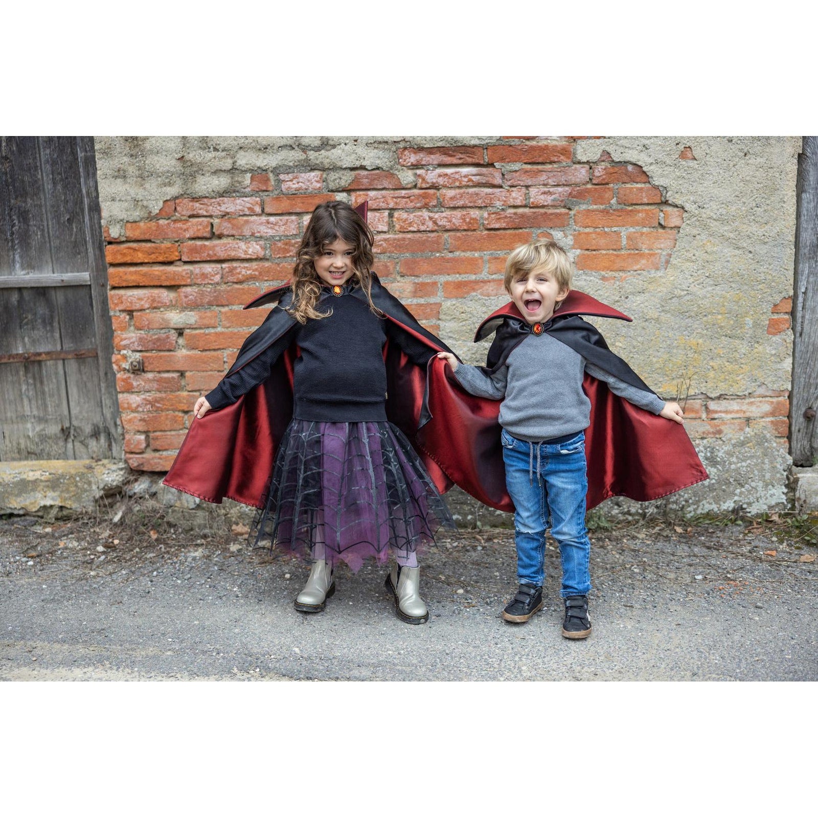 תחפושת 3-4 - גלימת ערפד