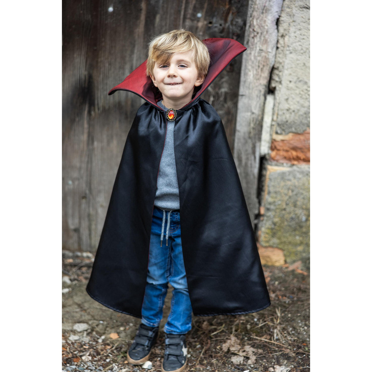 תחפושת 5-6  - גלימת ערפד