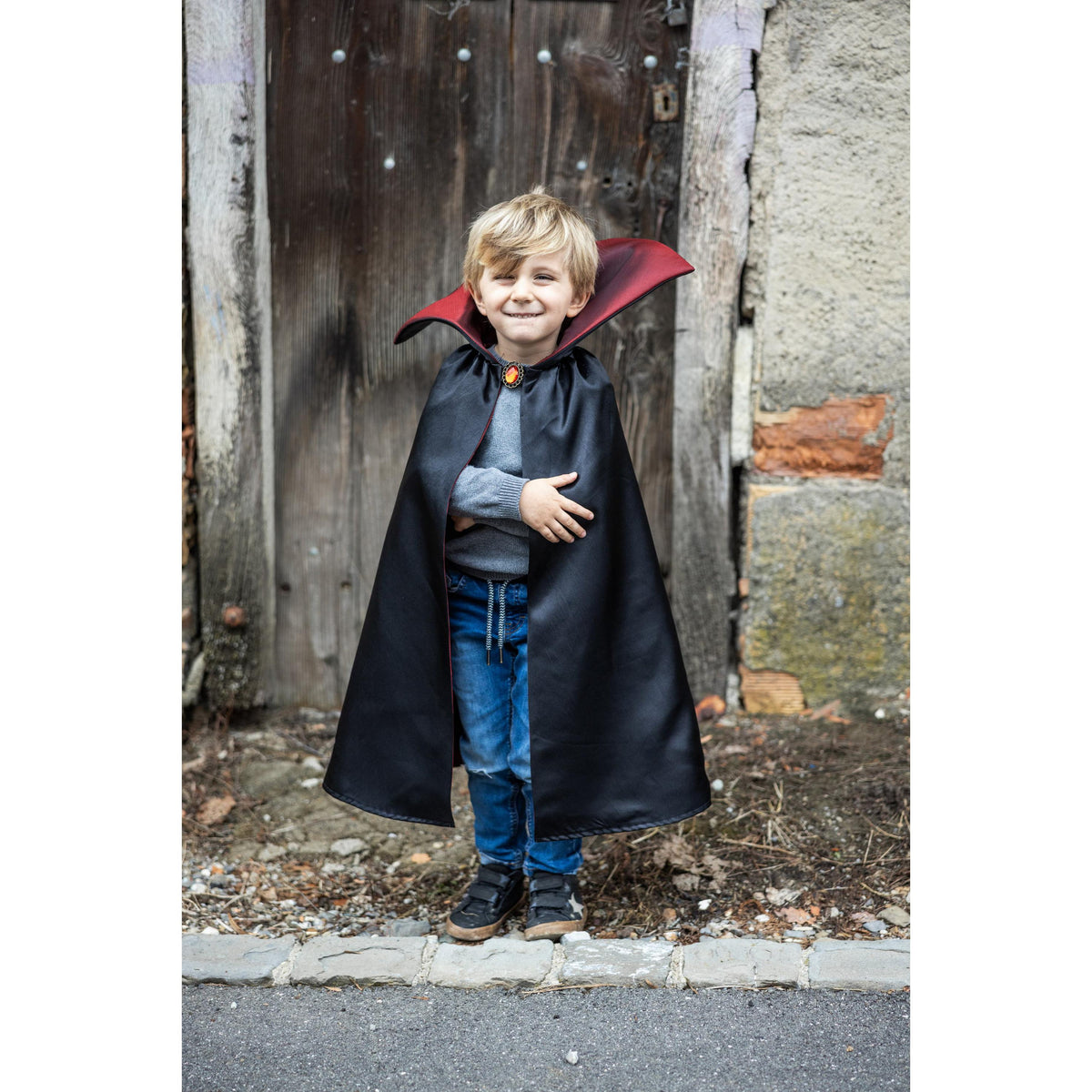 תחפושת 5-6  - גלימת ערפד