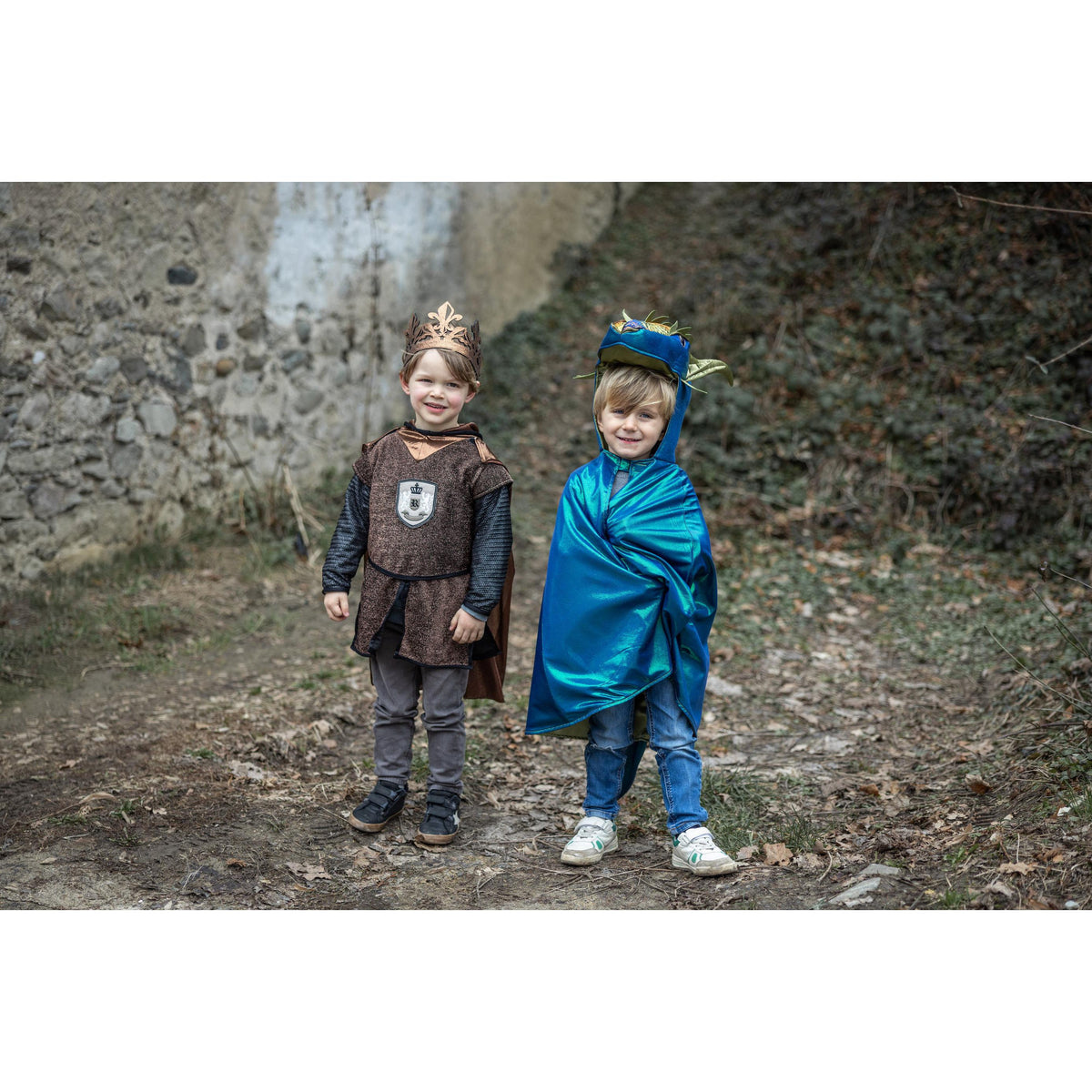 תחפושת 7-8 -  טוניקה עם גלימה אביר ברונזה