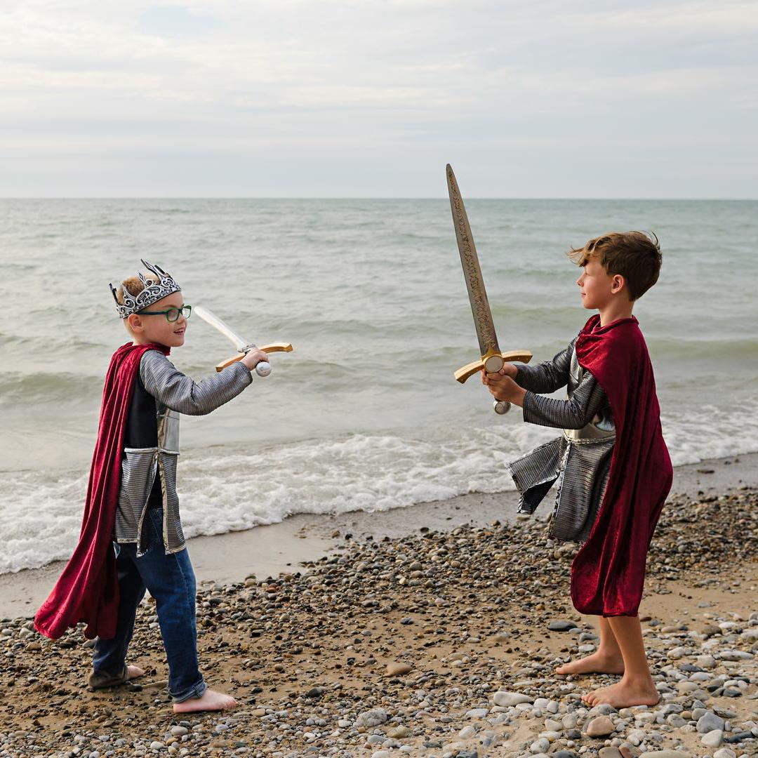 תחפושת 7/8 - אביר כסוף ( טוניקה וגלימה)