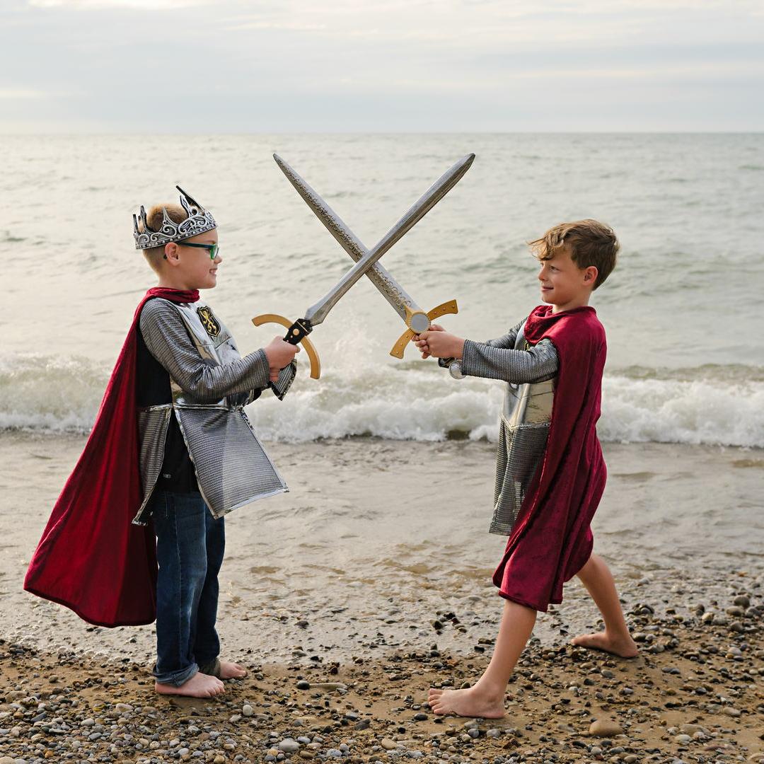 תחפושת 7/8 - אביר כסוף ( טוניקה וגלימה)