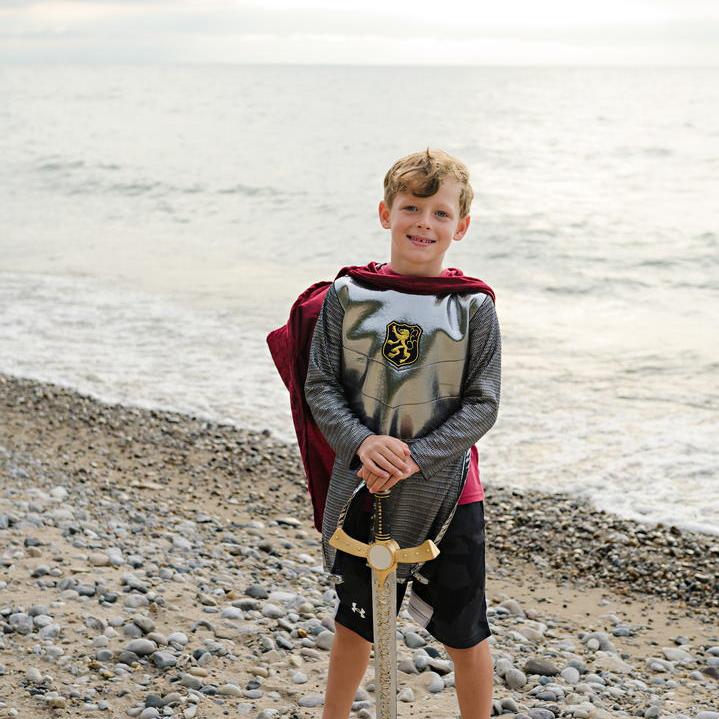 תחפושת 7/8 - אביר כסוף ( טוניקה וגלימה)