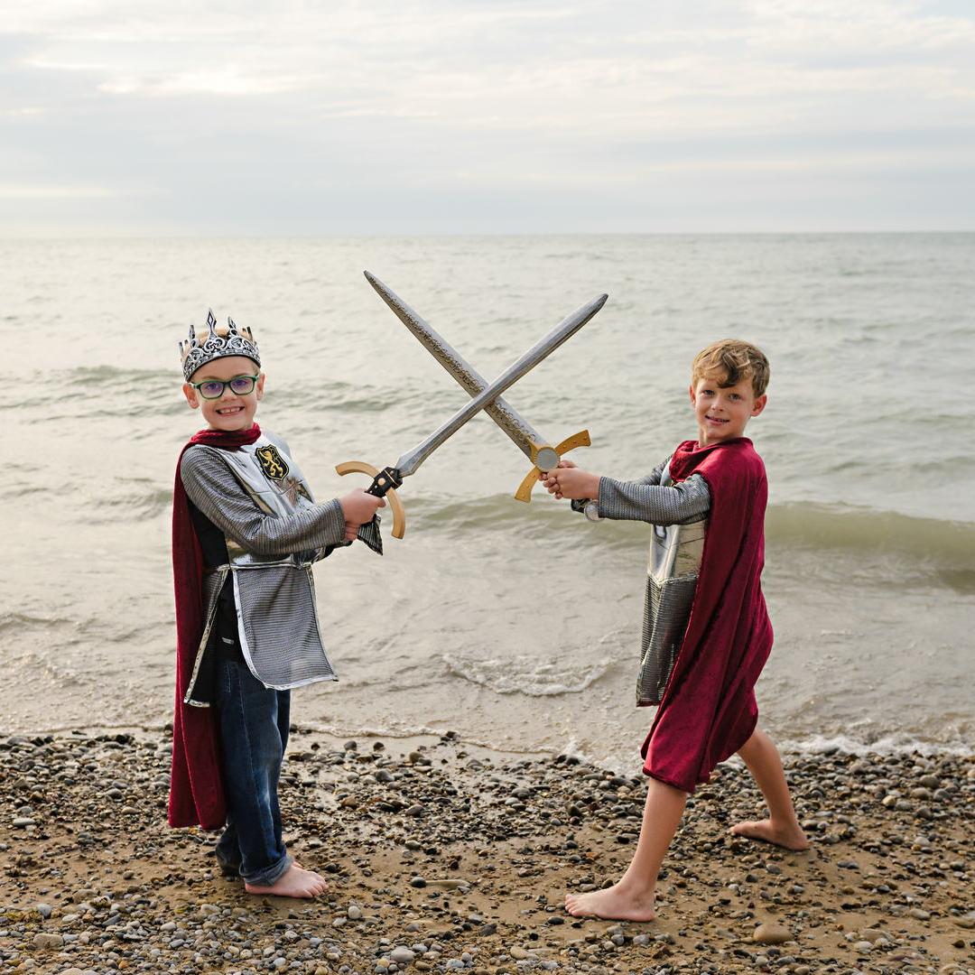 תחפושת 7/8 - אביר כסוף ( טוניקה וגלימה)