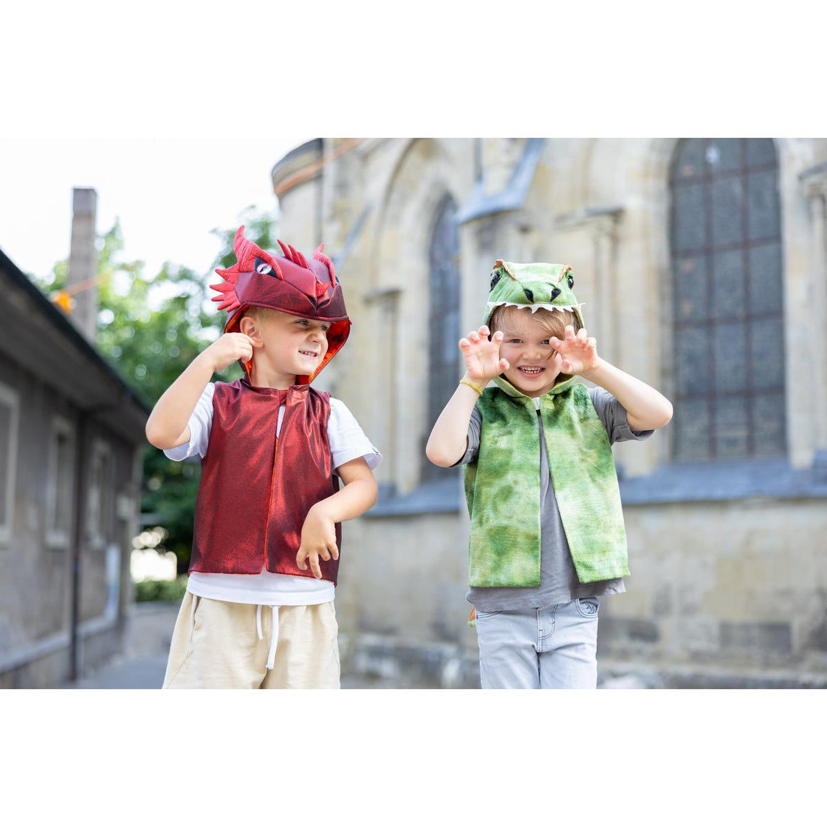 תחפושת ליום יום 3/4 - דינו ( אפודה)