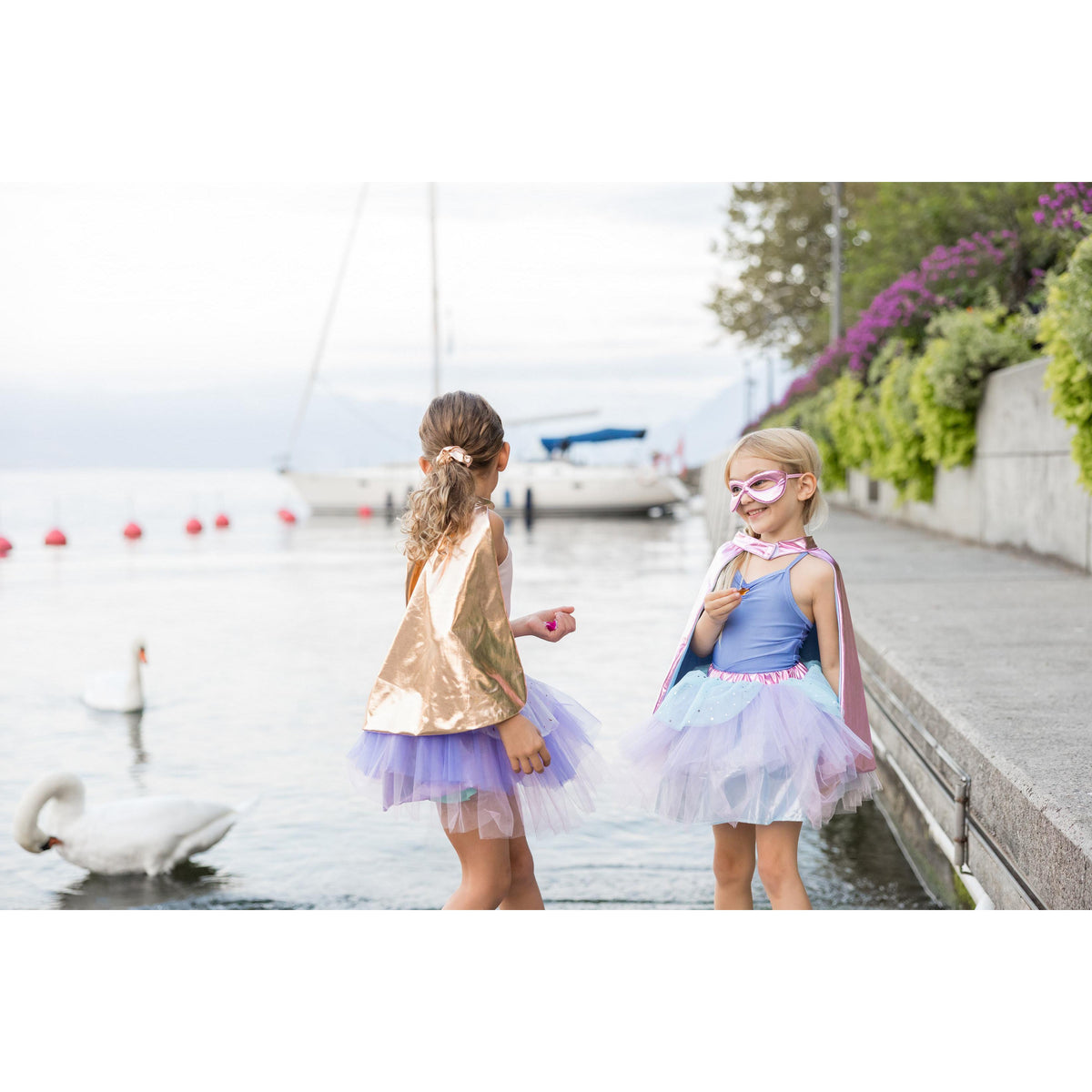 תחפושת 4-6 -  סופר דופר ורוד מטאלי/תכלת + מסיכה