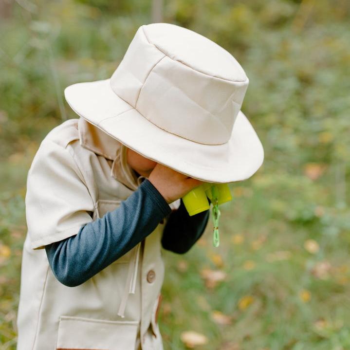 תחפושת 5/6 - היערן  ( חולצה, כובע, משקפת , כוס ותופסן)