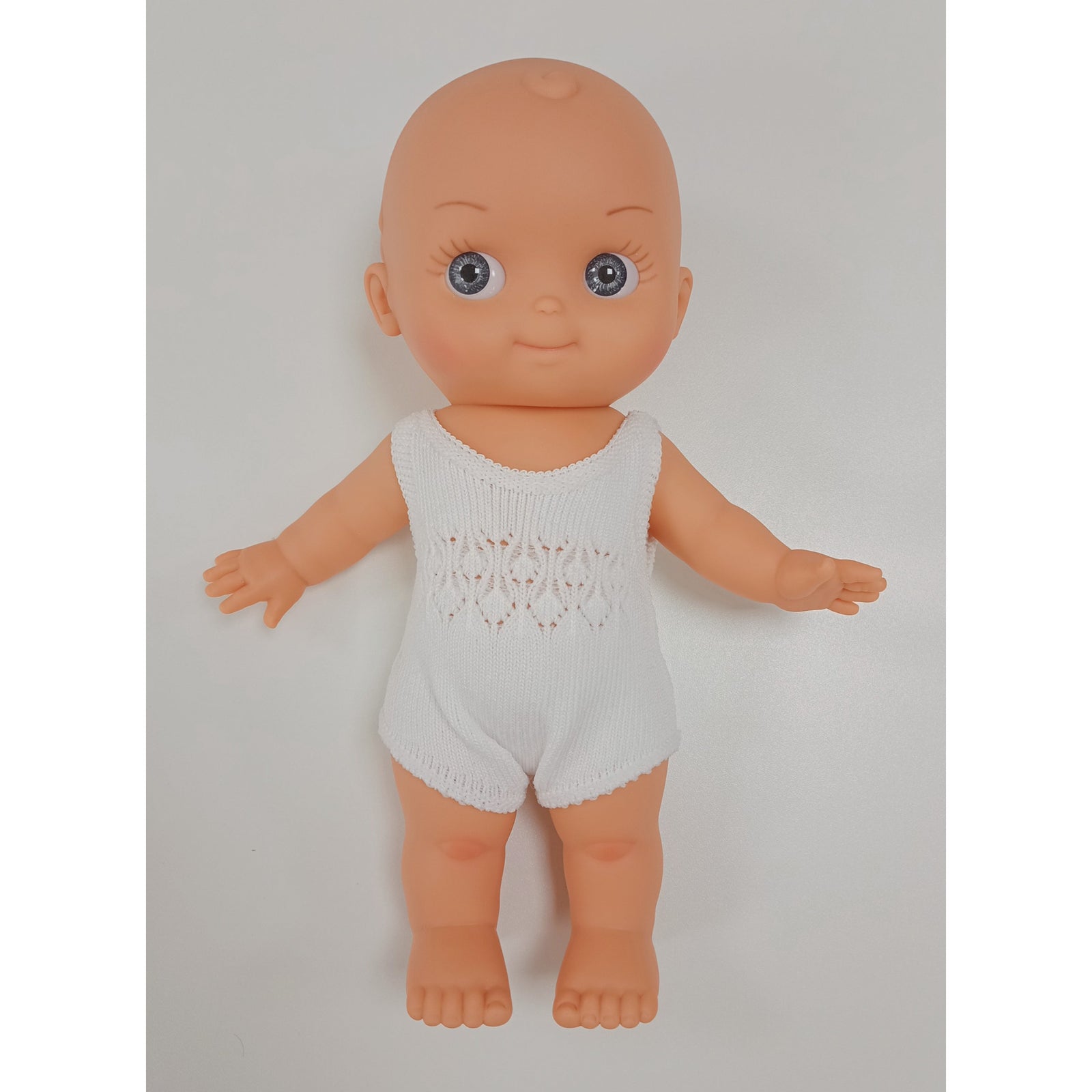 בובה - פאנצ'ה   פיג'מה  עיניים אפורות