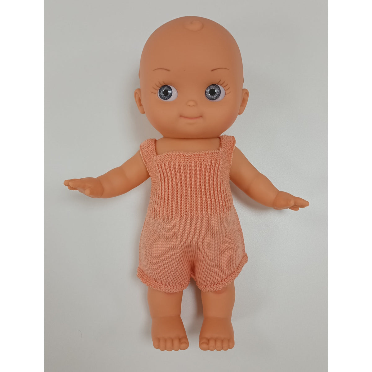 בובה - פאנצ&#39;ה   פיג&#39;מה  ורודה עיניים אפורות