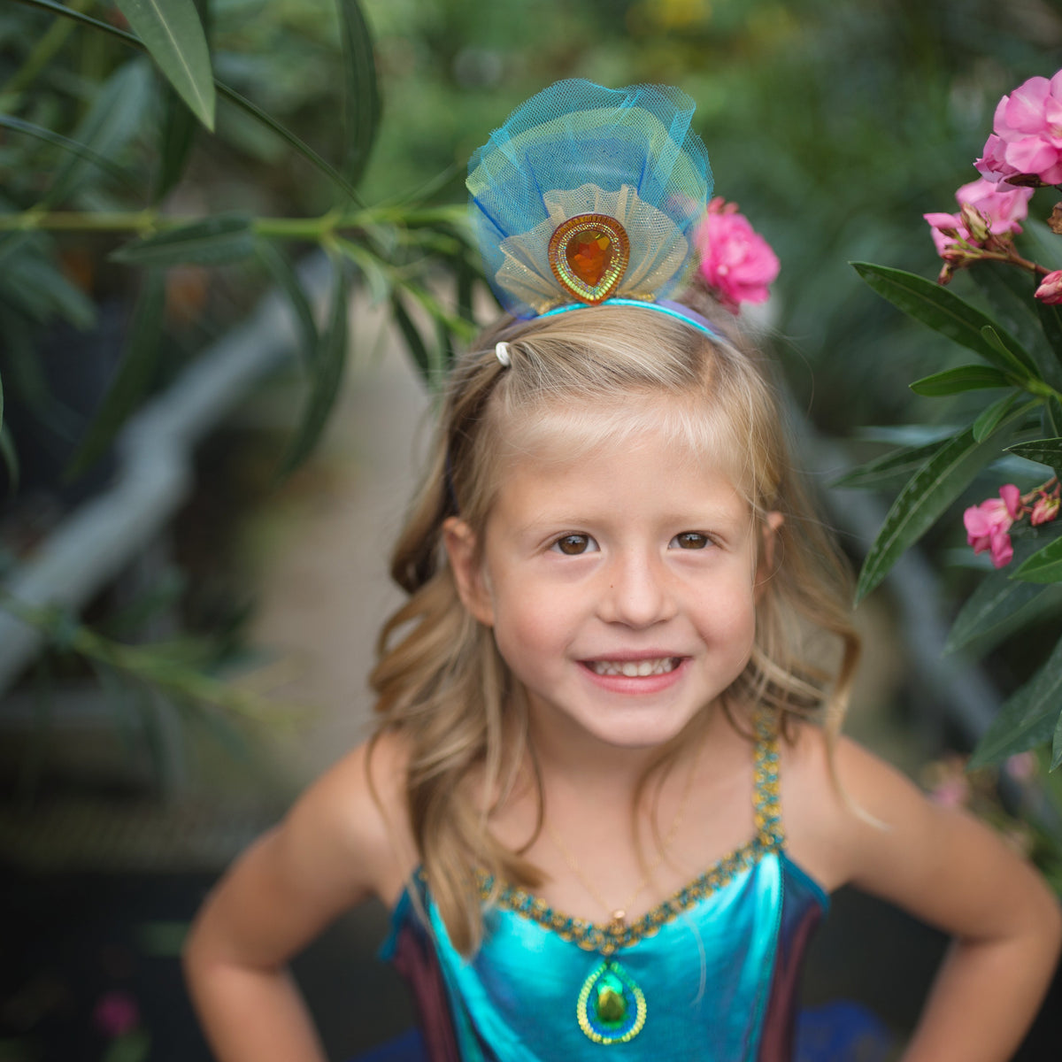 תחפושת 5/6 - טווס מהודר ( כולל קשת) Default Title