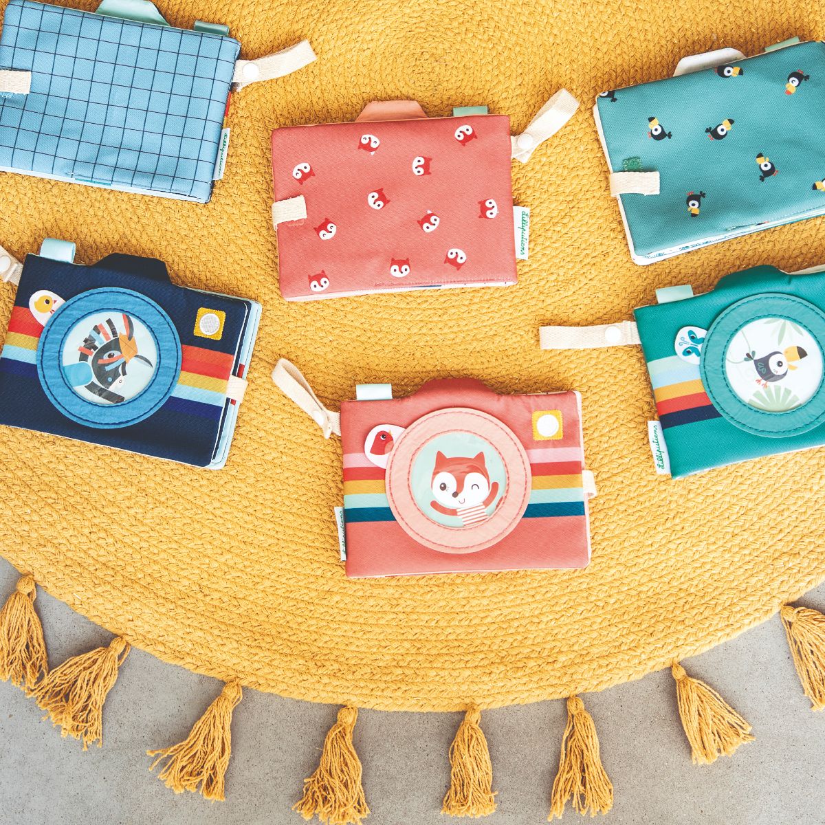 אלבום תמונות מבד - אליס השועלה Default Title