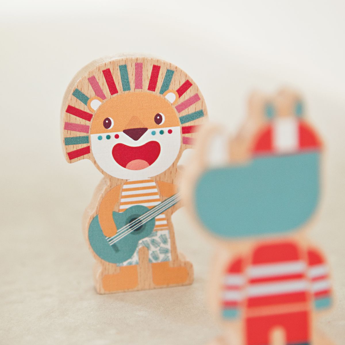 דמויות עץ - סופר מקצוענים Default Title