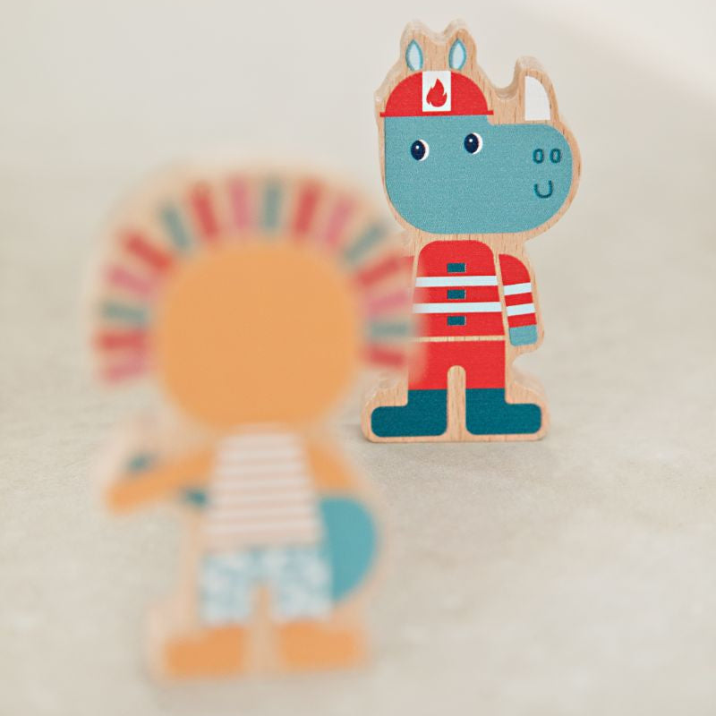 דמויות עץ - סופר מקצוענים Default Title