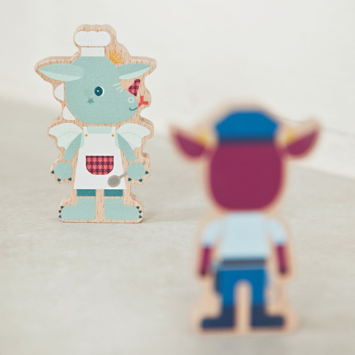 דמויות עץ - סופר מקצוענים Default Title