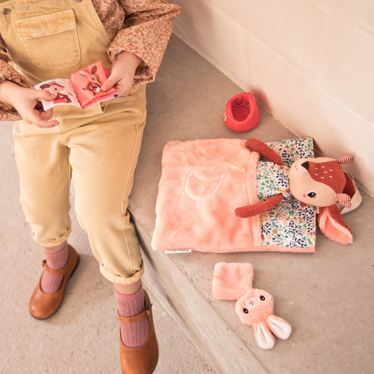 בובה - סיפור לפני השינה סטלה העופרה Default Title