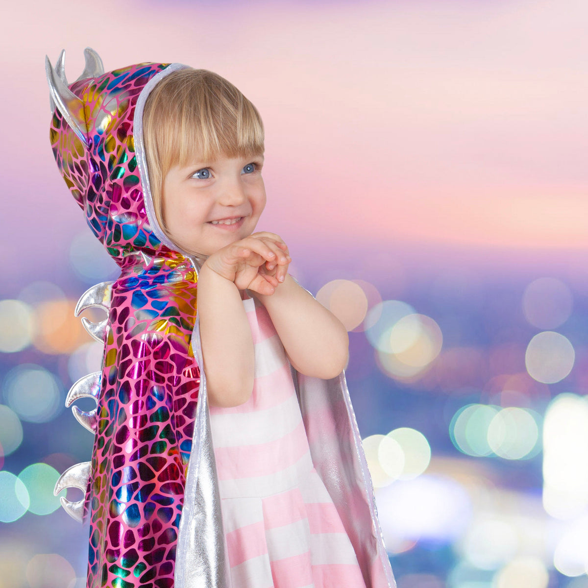 תחפושת 5/6 - גלימה דו צדדית דרקון צבעוני/אביר כסוף