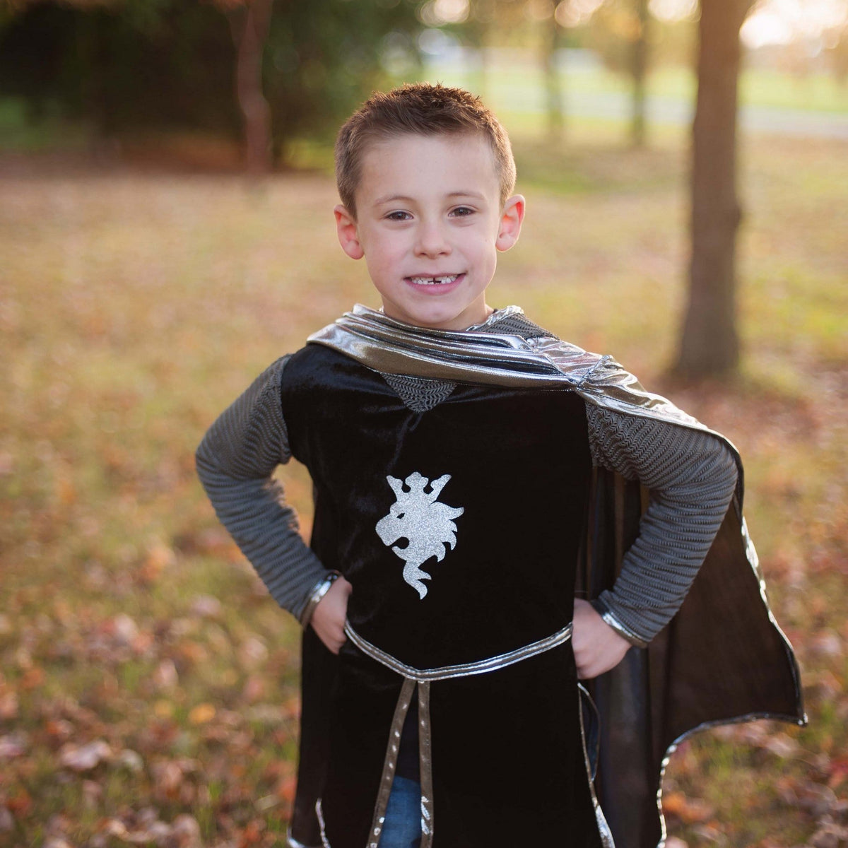 תחפושת 5/6 - טוניקת אביר מוכספת