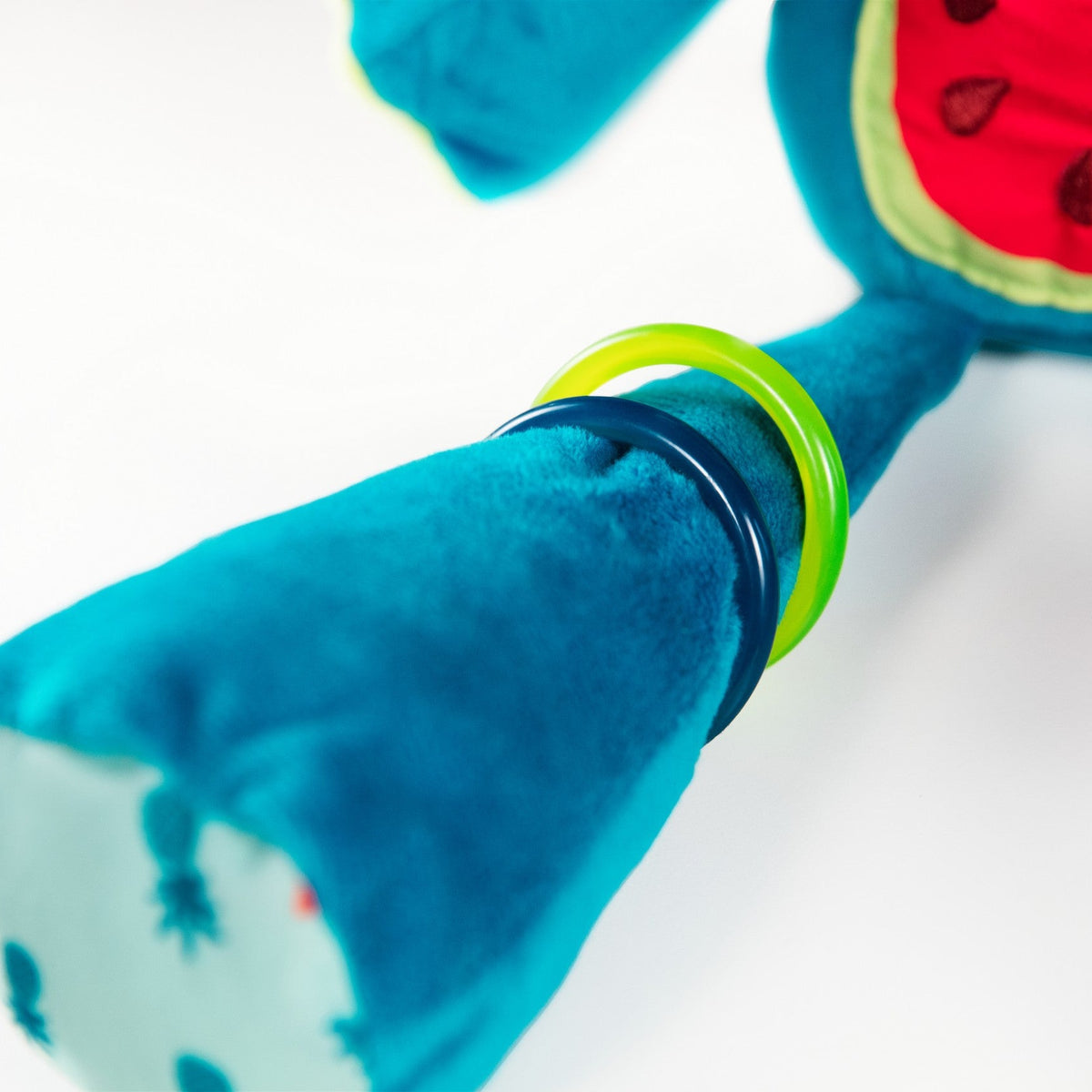 בובת פעילות - מריוס הקרנף