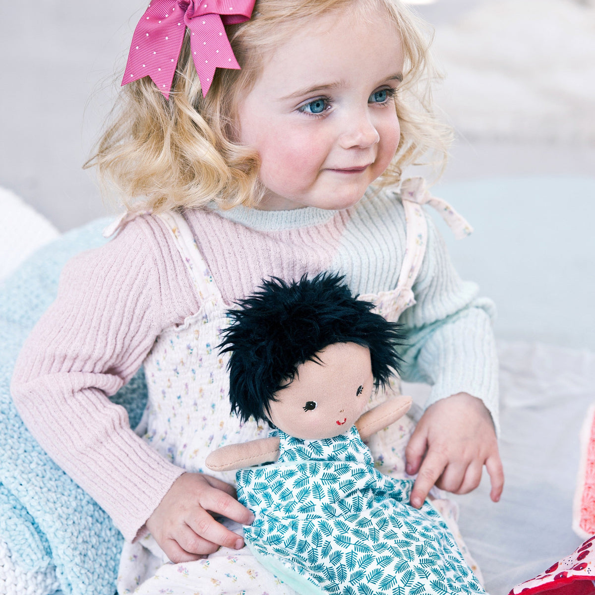 בובה 22 סמ - ארי