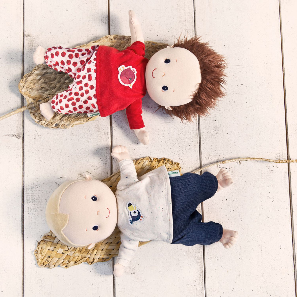 בגד לבובה 36 סמ - אדום