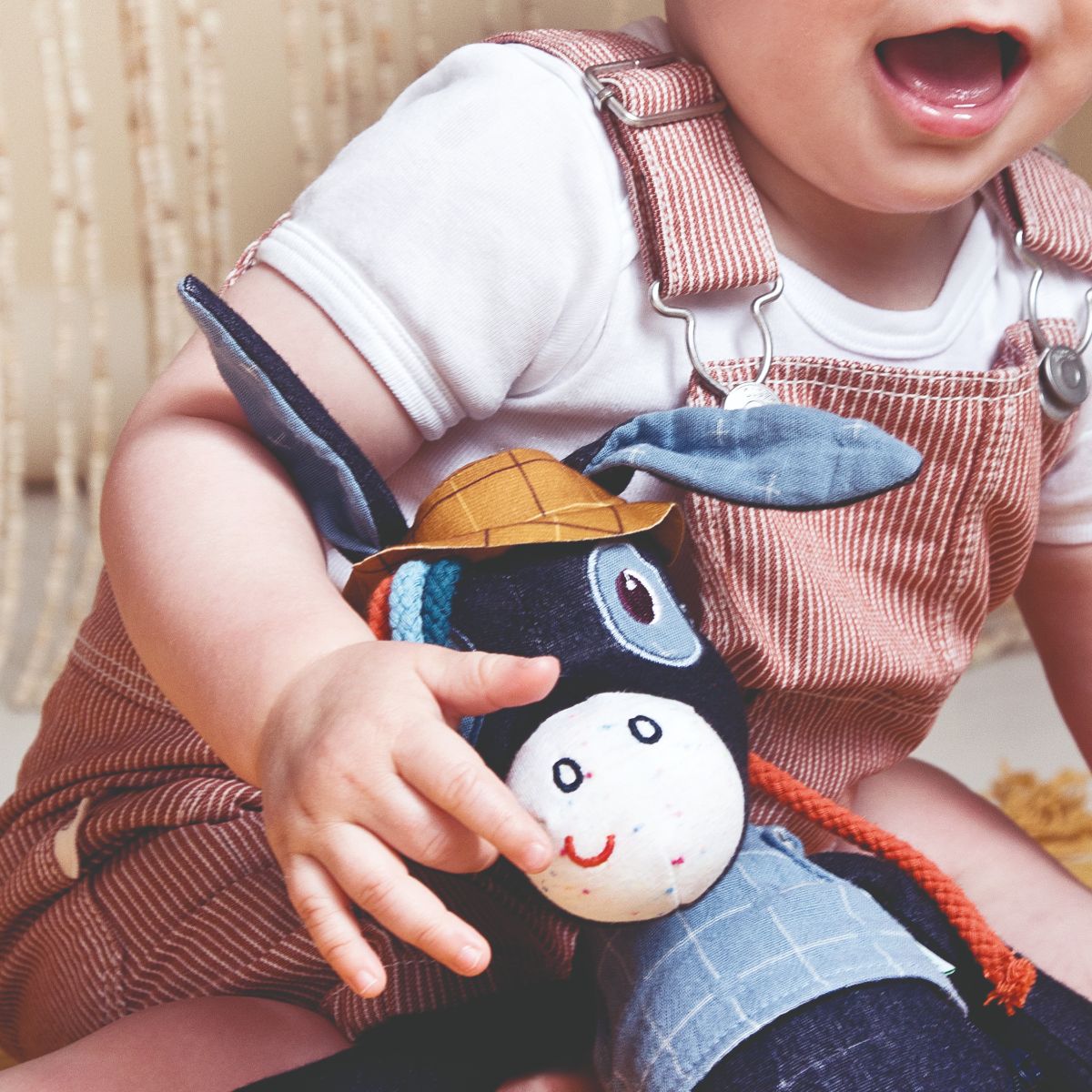 בובה מנגנת - איגניס חמוריקו